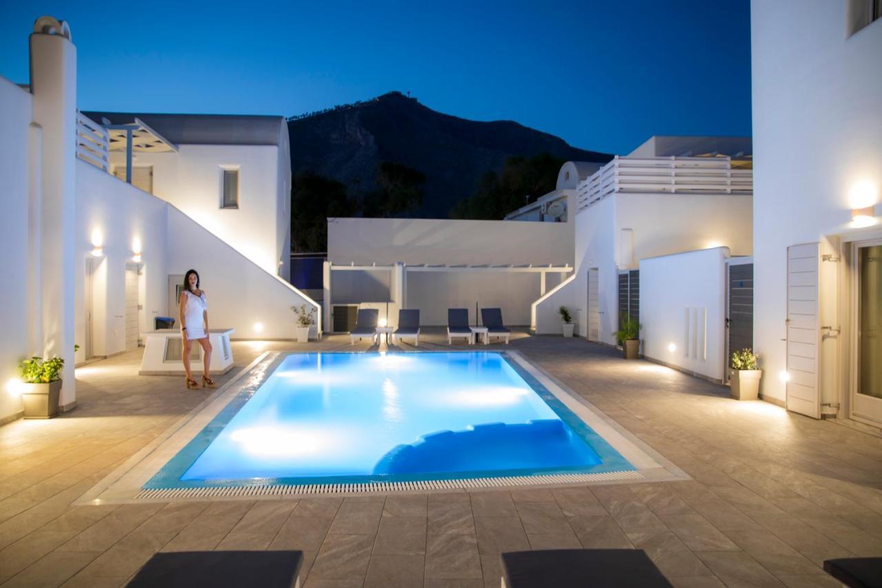 Petra Aqua Villa (Adults Only) Perissa  Exterior foto